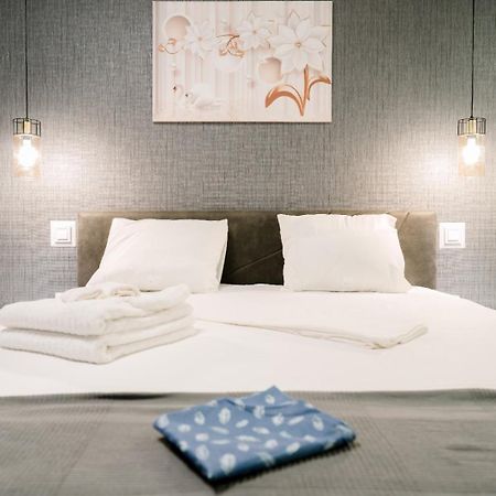 בוקרשט Mavie Apartment Boutique מראה חיצוני תמונה