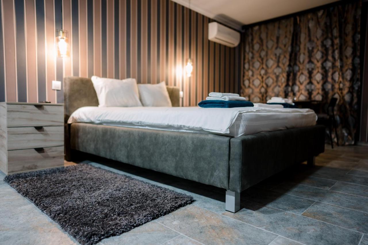 בוקרשט Mavie Apartment Boutique מראה חיצוני תמונה