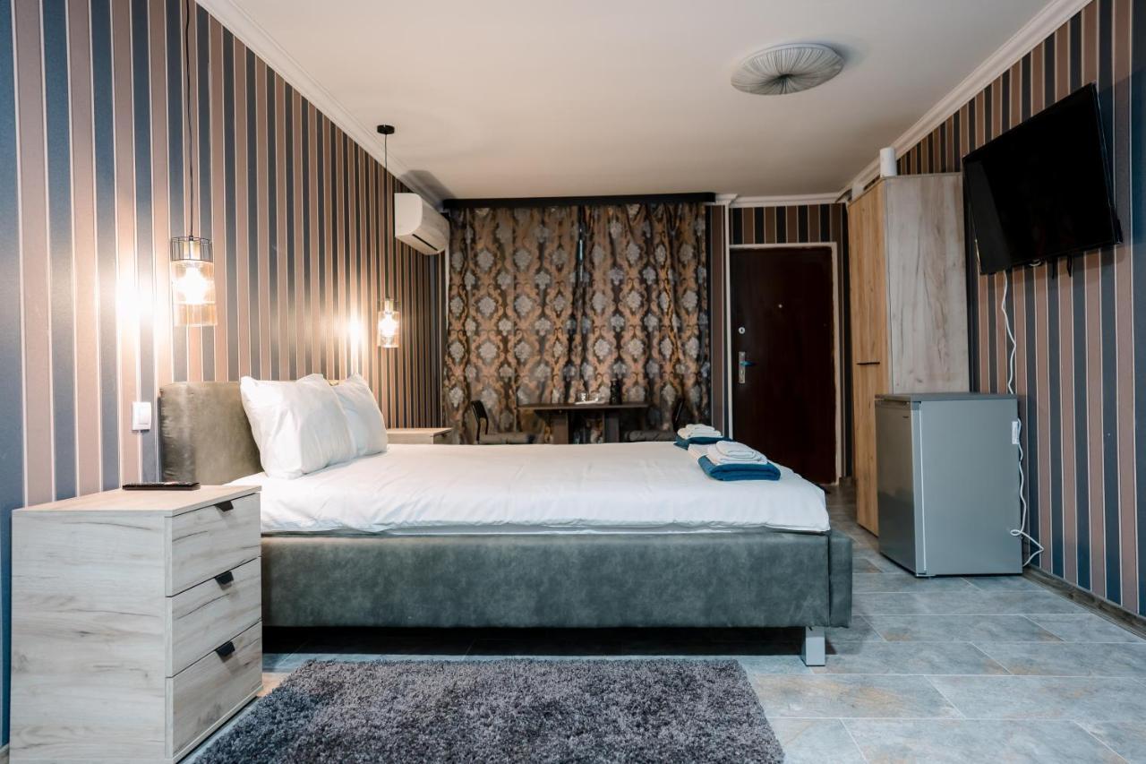 בוקרשט Mavie Apartment Boutique מראה חיצוני תמונה